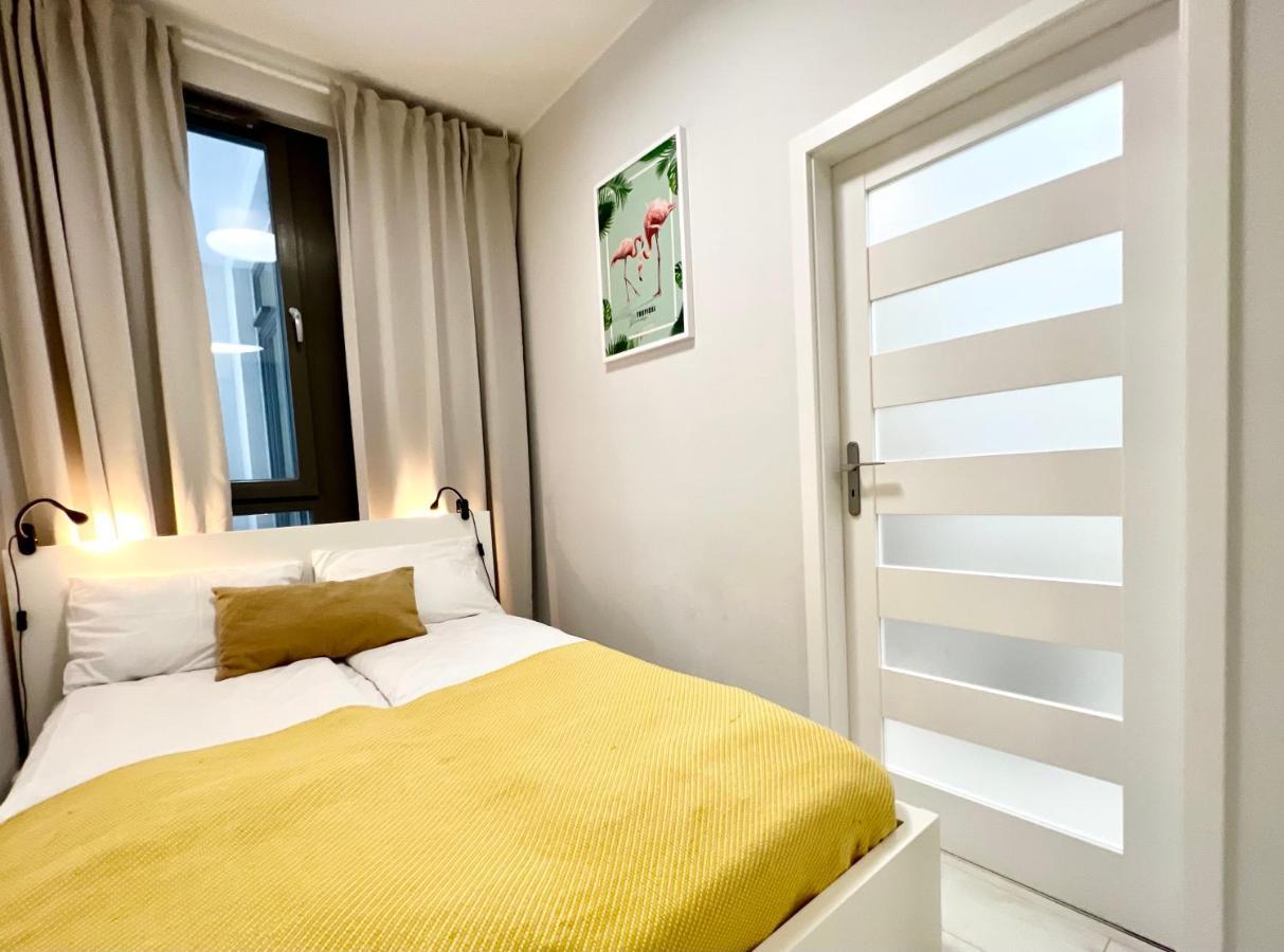 Garden Gates By Q4Apartments Гданск Екстериор снимка